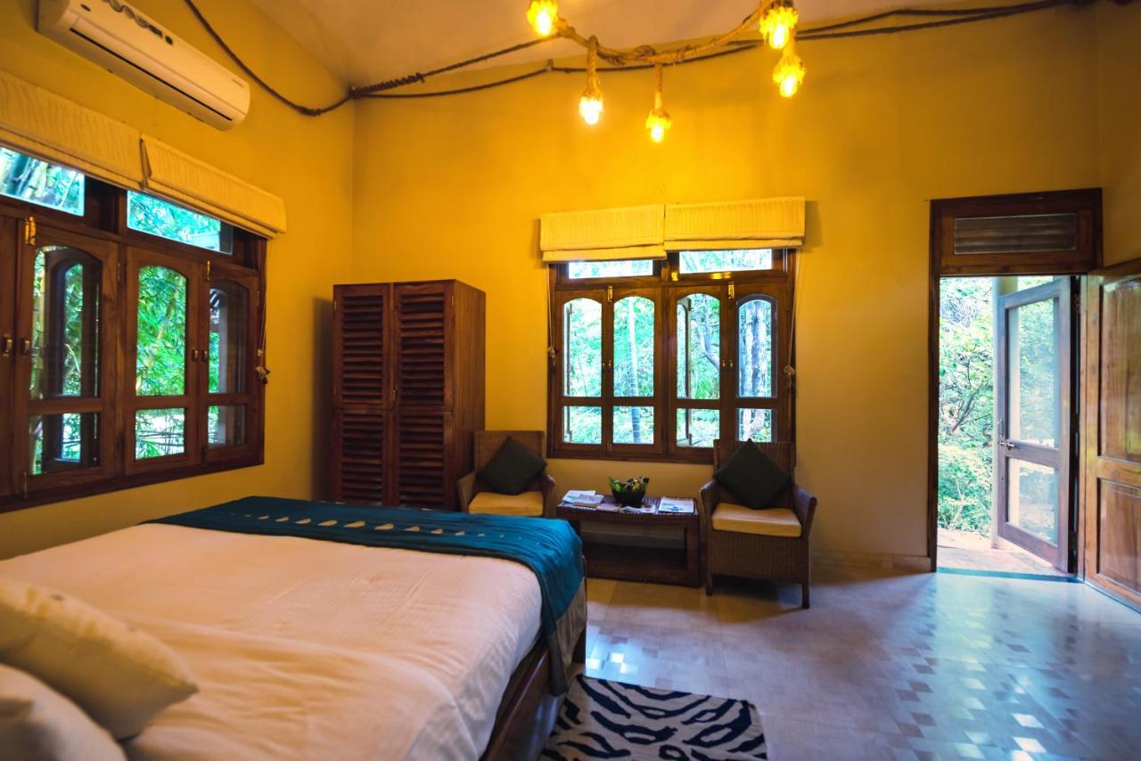 Pench Jungle Camp Hotel Khawasa Luaran gambar
