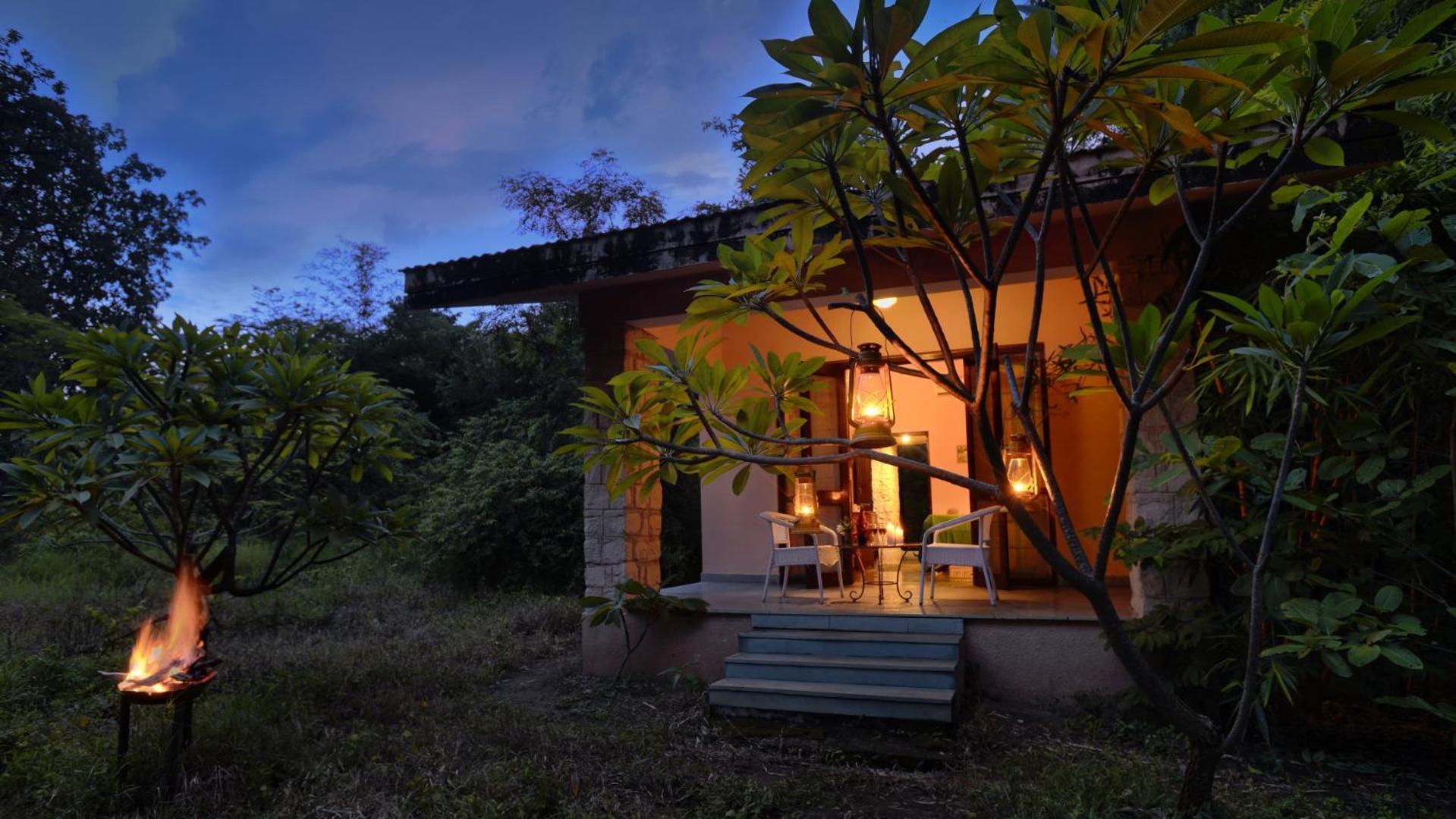 Pench Jungle Camp Hotel Khawasa Bilik gambar