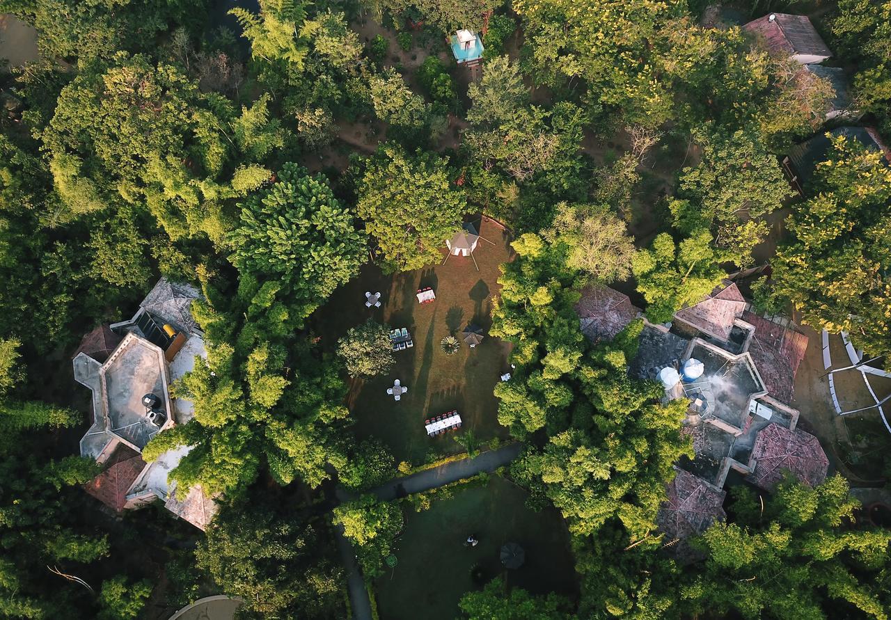 Pench Jungle Camp Hotel Khawasa Luaran gambar