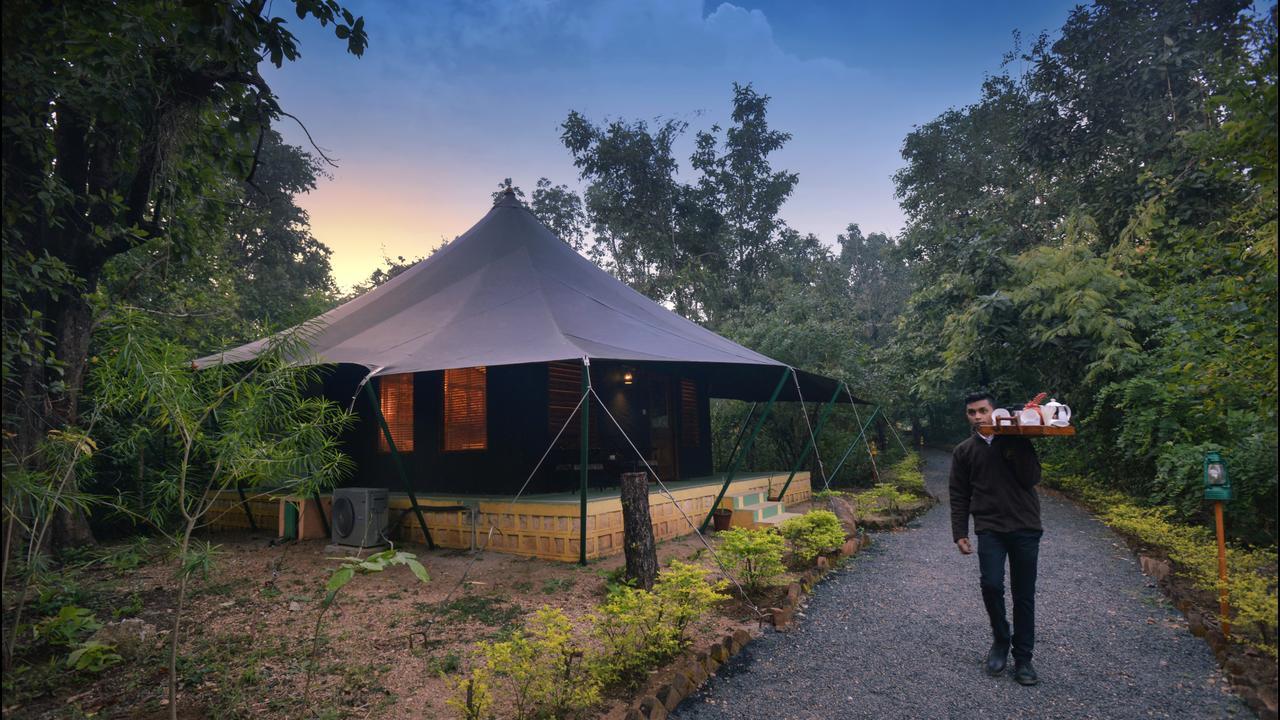 Pench Jungle Camp Hotel Khawasa Luaran gambar